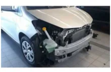 "Bezwypadkowa" Toyota Yaris na otoMoto