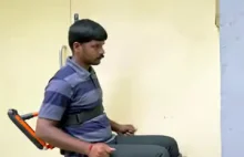 Hinduski wynalazek wózka inwalidzkiego.