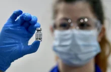 Wirusolog prof Włodzimierz Gut: "Może trzeba zacząć szczepienia od rządzących"
