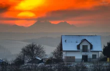 Zachód słońca i widok na Tatry z Podkarpacia