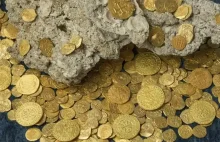 1700 ton złota, 73 000 ton srebra wywiezionych z Nowego Świata w XVI wieku.