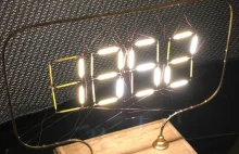 Oryginalny zegar DIY - wyświetlacz z filamentu LED
