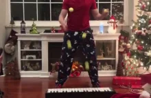 Boże Narodzenie żonglerka na pianinie