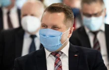 Czarnek ujawnia plany. Kiedy klasy I-III, ósmoklasiści i maturzyści wrócą...