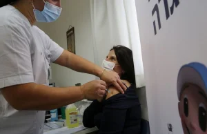 Koronawirus. Rozpoczęły się szczepienia w Izraelu.