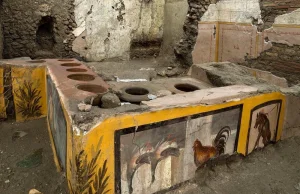 Archeolodzy odkrywają w Pompejach bar z przekąskami sprzed 2 tysięcy lat