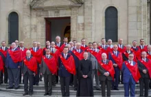 Założyciele Ordo Iuris finansują milionami konserwatywną krucjatę na świecie