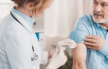 Sondaż: Polacy chcą się szczepić, jeśli dostaną za to gotówkę