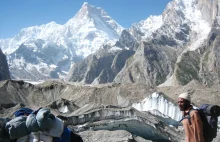 Polak ewakuowany z wyprawy na K2. Zabierze go śmigłowiec