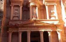 Petra - antyczne miasto wykute w kamieniu