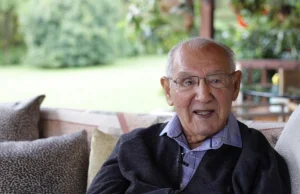 Inżynier z Kolumbii robi doktorat w wieku 104 lat (napisy po angielsku)