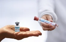 W kraju wykonano ponad 200 tys. szczepień, doszło do kilkudziesięciu...