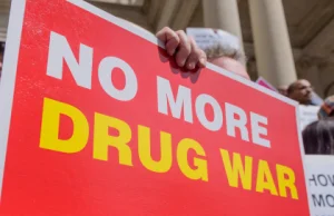 Sprawiedliwość rasowa wymaga zakończenia wojny z narkotykami.