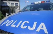 Radny PiS z Ostrowca Świętokrzyskiego zaatakował policjantów. Usłyszał zarzuty