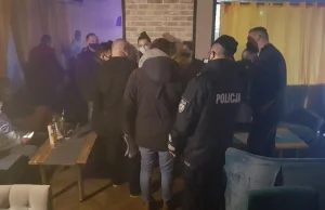 Otworzył dziś klub mimo lockdownu. Jest kontrola sanepidu i policji