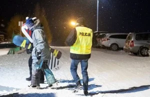 Ośrodek w Chrzanowie dalej działa. "Nie możemy ukarać kogoś za jazdę na sankach"