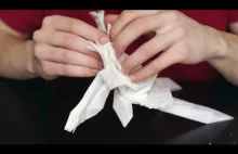 Samuraj wykonany z pojedynczej składanej kartki papieru (origami)