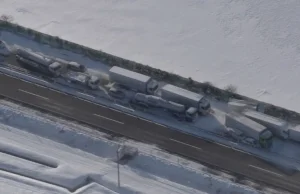 Tragedia w Japonii: Burza śnieżna doprowadziła do karambolu 130 aut