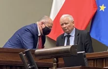 Wawrzyk zagłosował... sam na siebie. "Dżentelmen w każdym calu"