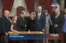 Joe Biden zlapany na nagraniu co mowi do tej dziewczynki