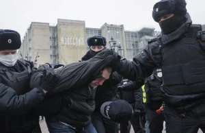 Wielkie protesty w obronie Nawalnego. Media: Do Moskwy jedzie sprzęt...