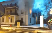 Kłęby dymu i ognia z hotelu w Ciechocinku. Interweniowali strażacy i...