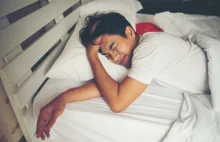 Nieprawidłowa długość snu koreluje z obniżoną integralnością istoty białej