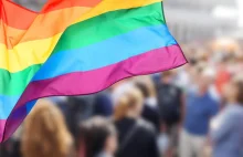 Szwedzki działacz LGBT podejrzany o gwałty na imigrantach, którym miał pomagać