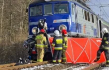 Strażak-ochotnik zginął na przejeździe kolejowym