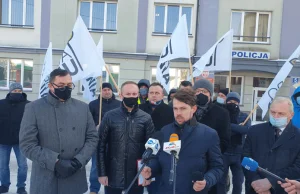 Wójt sprzeciwił się "Piątce Kaczyńskiego" i bronił rolników