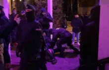PILNE! Agresywny policjant pobił uczestnika imprezy pod Płockiem. Mamy FILM!