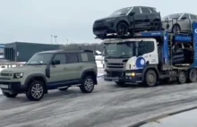 Rozkraczył ci się TIR na oblodzonej drodze – wezwij Land Rovera Defendera