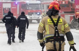Kraków: Pożar archiwum trwa już niemal 40 godzin! Żywioł pozostaje nieokiełznany