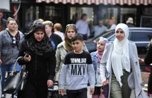 Niemcy: Wzrost islamofobii w Niemczech; 901 przestępstw na tym tle w 2020...