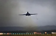 USA przerzucają bombowce strategiczne do Norwegii. To jasny sygnał dla...