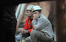 Górnicy dostaną ok. 300 mln zł pensji.
