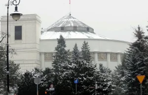 Sejm podpisał umowę na nową bramę wjazdową. Koszt? 675 tys. zł