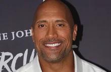 "The Rock" nie wyklucza startu w wyborach prezydenckich. "Trzymam rękę na pulsie