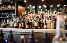 Gastronomia zwolniona z koncesji za alkohol? Tego chcą krakowscy radni