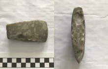 Znalazł w polu siekierkę z neolitu i pokazał w internecie -odwiedziła go policja