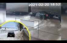 Kierowca ciężarówki zepchnął osobówkę do rowu i uciekł!