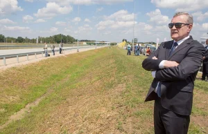 PiS pokochał instytucje badawcze. Powołał już kilka, a w kolejce są jeszcze dwie