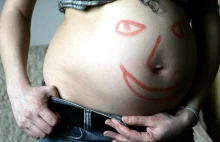 Polacy składają wnioski o wypłatę 500+ za okres ciąży