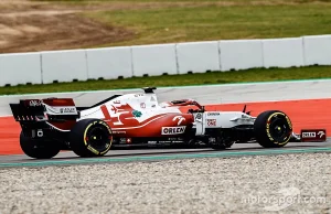 F1. Robert Kubica sprawdził nowy bolid Alfy Romeo