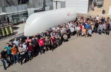 Pierwsi ludzie przejechali się hyperloopem. Kolej przyszłości coraz bliżej