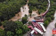 Australia: wykoleił się pociąg z ładunkiem niebezpiecznym [ZDJĘCIA + FILM