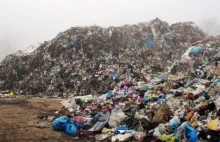 INOWROCŁAW - Eko-skandal! Zamiast nawozu - hałdy plastikowych odpadów