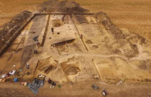 Świętokrzyskie. Odkryto jedno z największych cmentarzysk megalitycznych w Polsce
