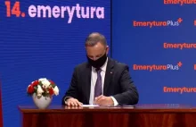 Andrzej Duda podpisał ustawę o 14 emeryturze.