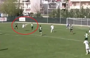 Przepiękny gol w lidze greckiej! Zlatan i Ronaldinho w jednym! [VIDEO]